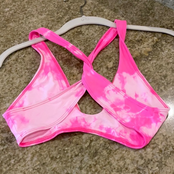 Frankie’s bikinis - Picture 2 of 3